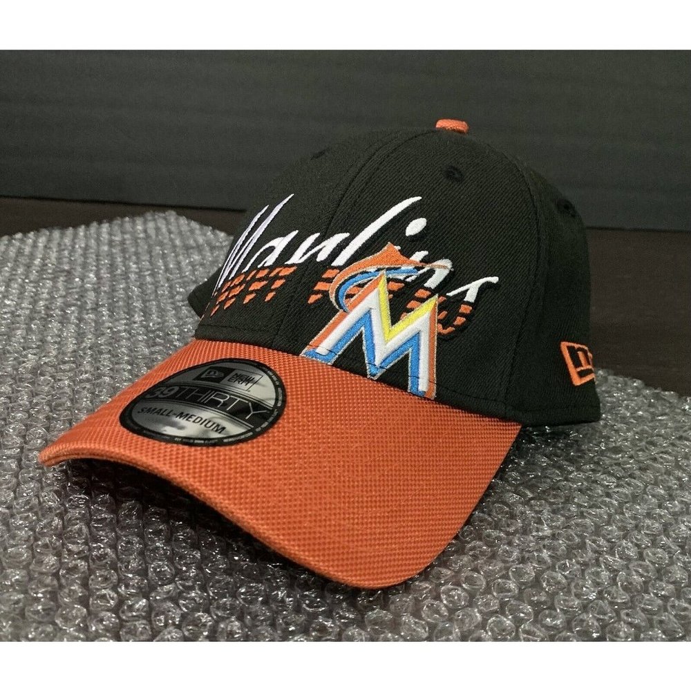Vintage New Era 3930 MLB Miami Marlins 2Tone Script Adult S/M OS New RARE DESIGN